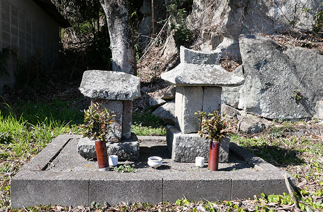 小野下の荒神社